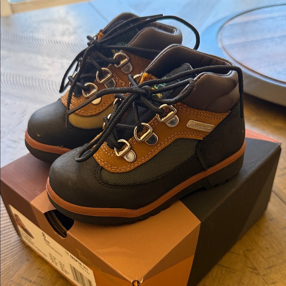 Kids Brown and Black Outdoor Lace-Up Hiking Boots